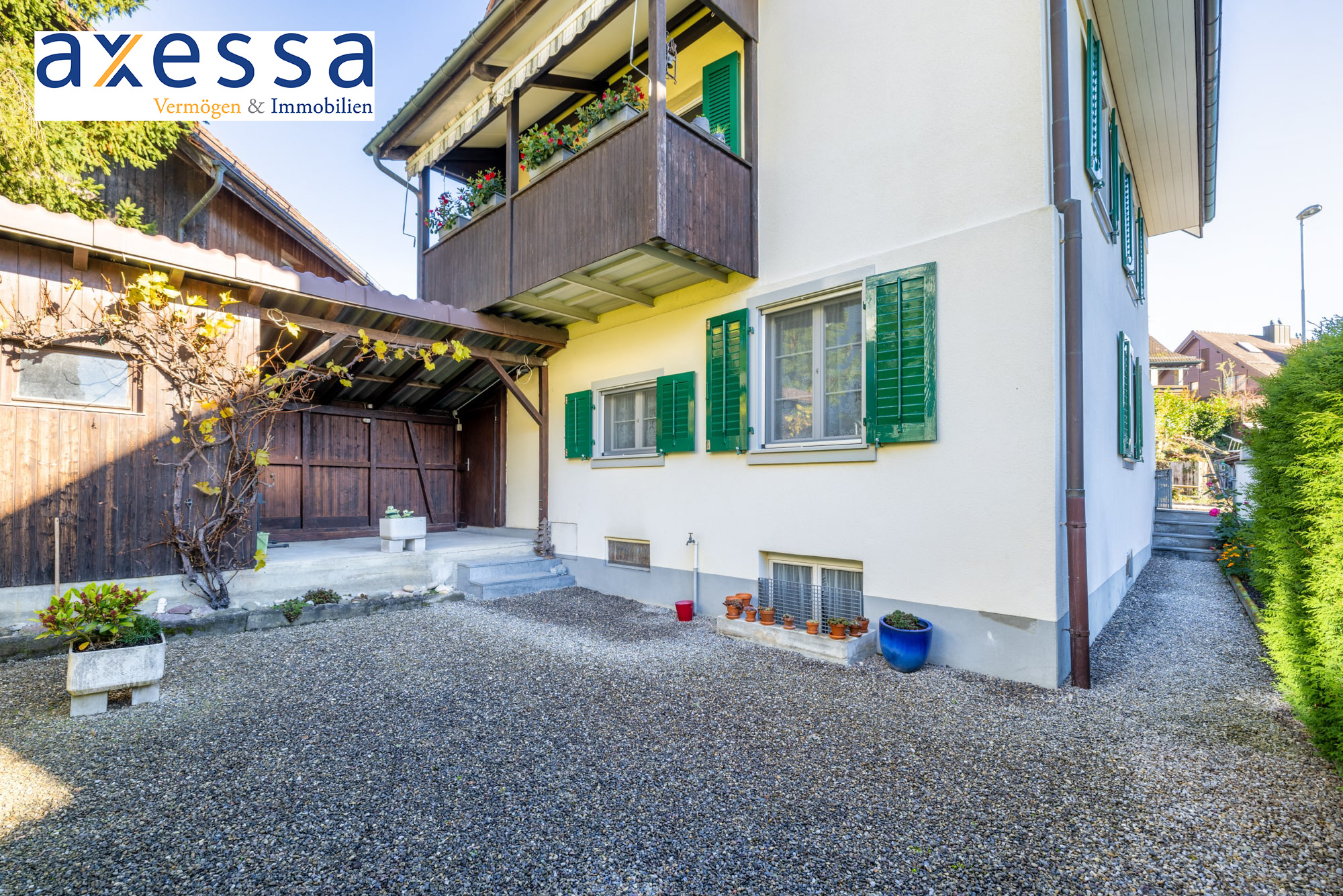 3C6A5944-HDR-Bearbeitet-min_logo